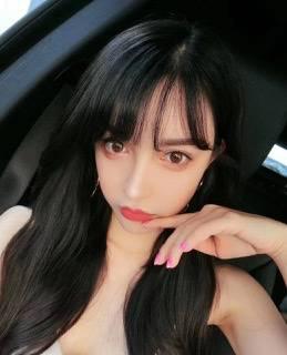 高颜值妹子，粉幼，听话