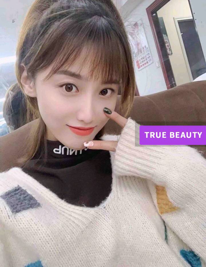 性感的妹子,小舌头带劲推荐一波