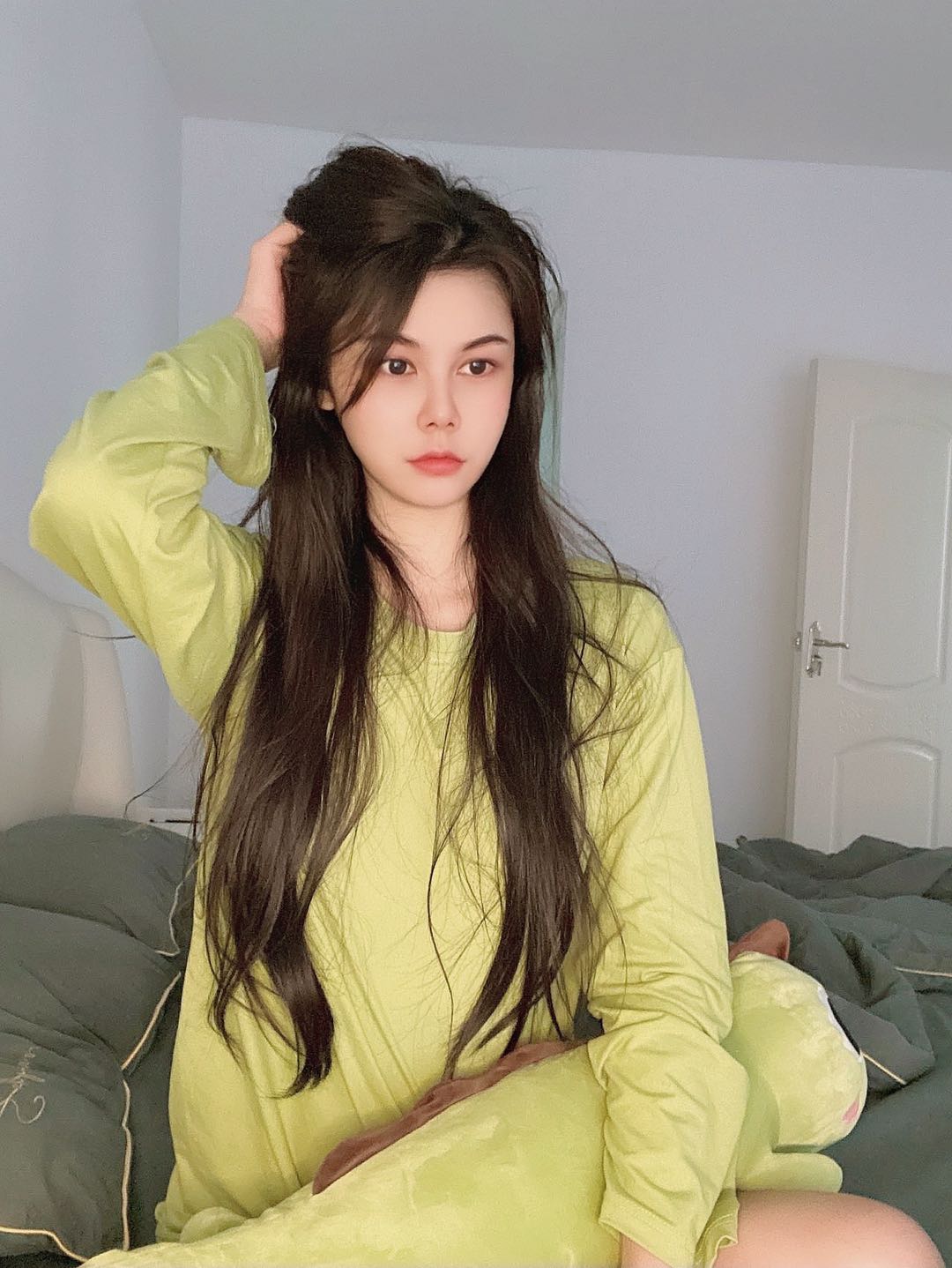 瑶瑶风sao（模特兼职）