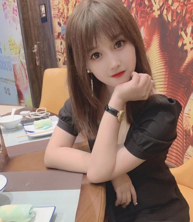 双飞学生妹，水多够劲活好(✪▽✪)让干什么干什么